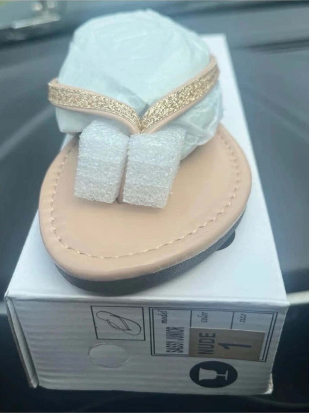 Girls' Nude Glitter Thong Sandals